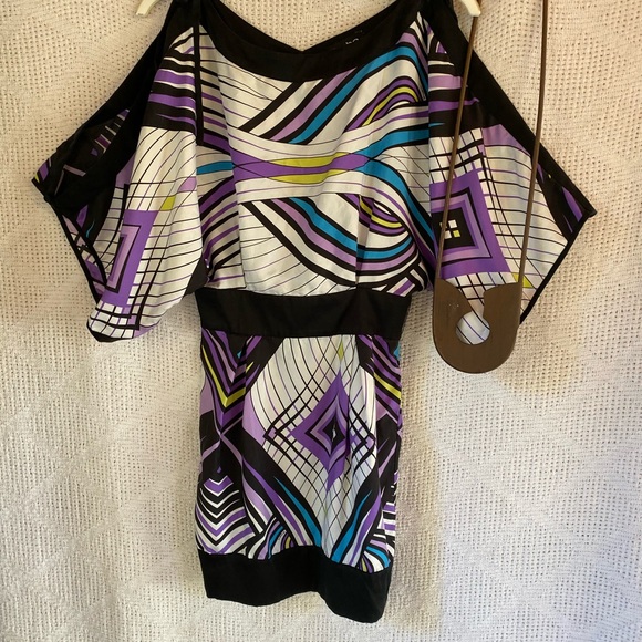 Bebe Geometric Print Silk Dress - Picture 5 of 7